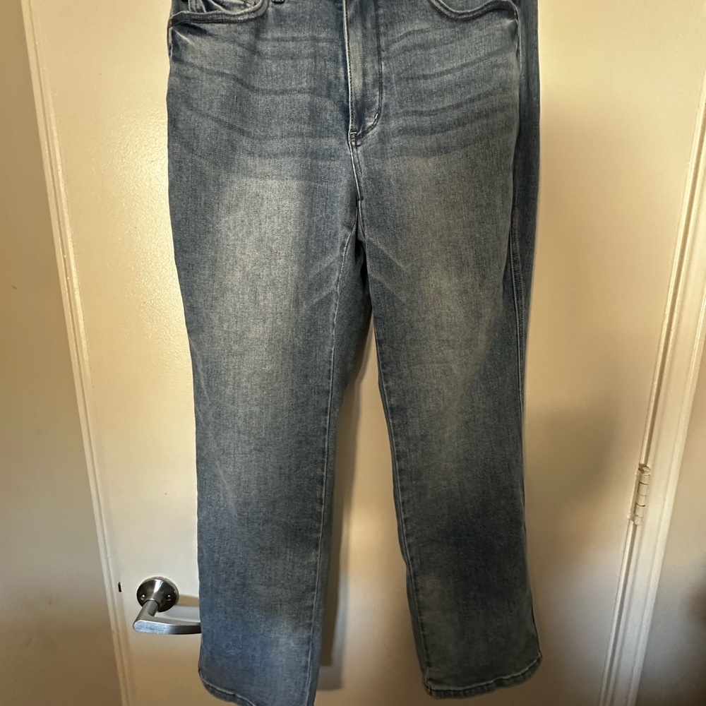 Judy Blue Light Blue Straight Leg Jeans